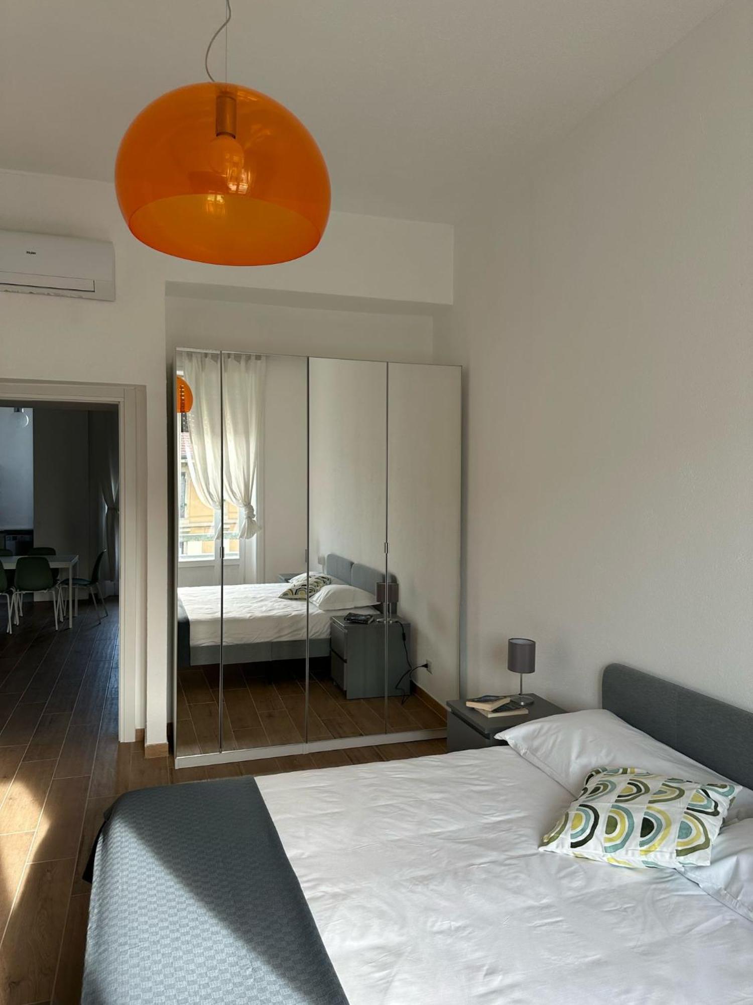 New Apartment With Balcony, Isola Bosco Verticale มิลาน ภายนอก รูปภาพ
